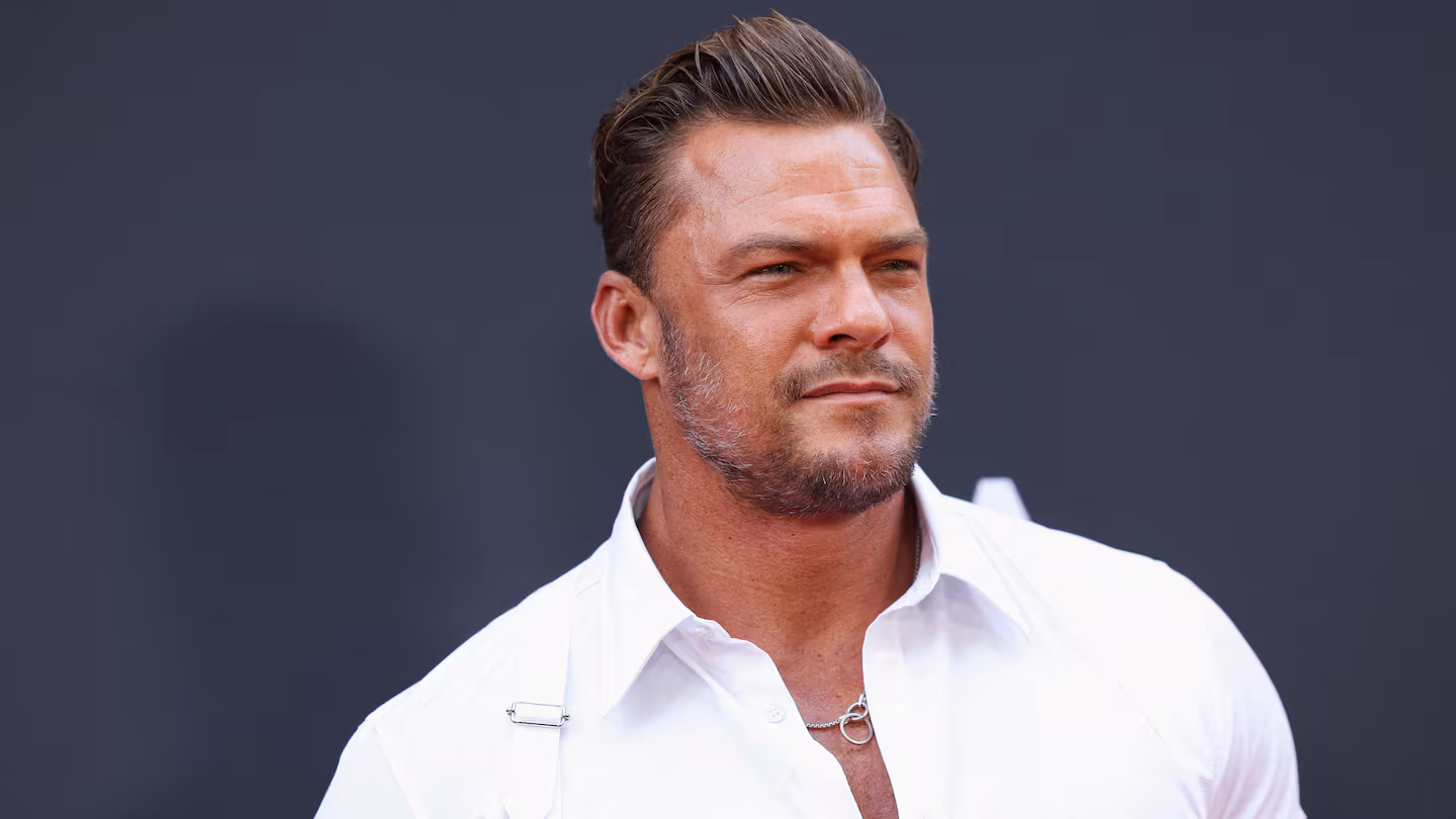 Alan Ritchson