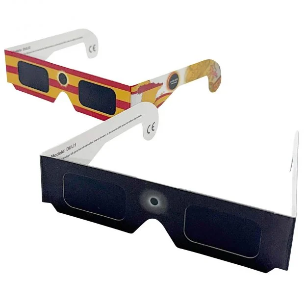 Alcampo arrasa con sus gafas de menos de 2 euros para ver el eclipse del 12 de agosto 1 Alcampo tiene las gafas que buscan quienes verán el eclipse