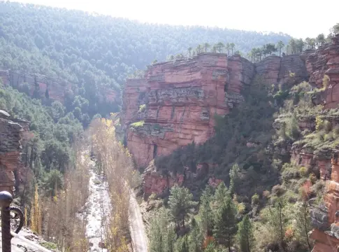 La comarca del Alto Tajo a 2 horas de Madrid: piscinas naturales gratis para huir del calor La comarca del Alto Tajo a 2 horas de Madrid: piscinas naturales gratis para huir del calor