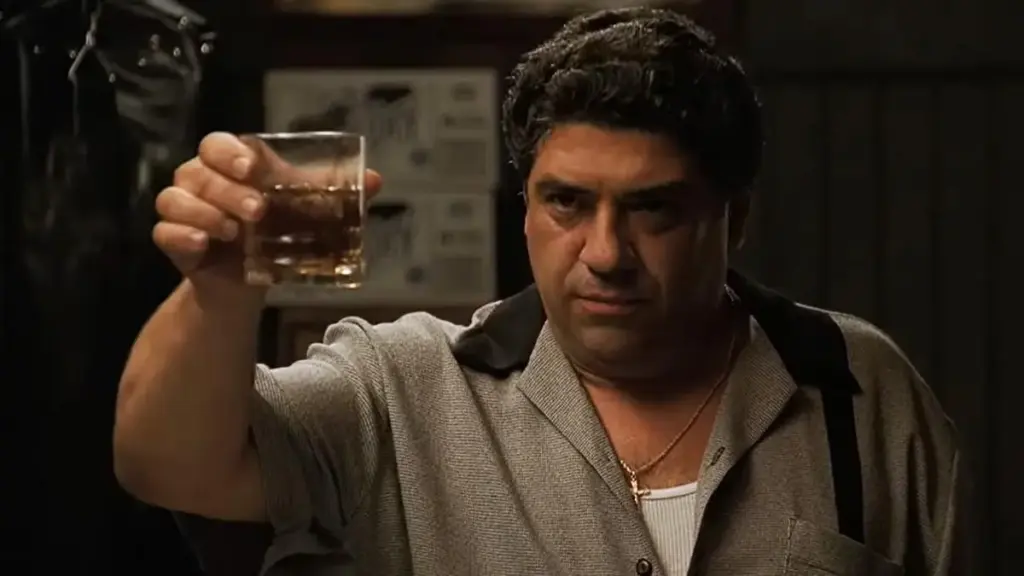 El repentino fallecimiento de Vincent Pastore y las condiciones de su hallazgo sacuden al mundo de la televisión y el entretenimiento 2 Los detalles sobre el triste hallazgo y las causas de su fallecimiento