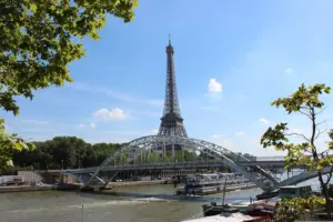 De Barcelona a París cómo preparar una escapada para disfrutar de la ciudad a tu ritmo