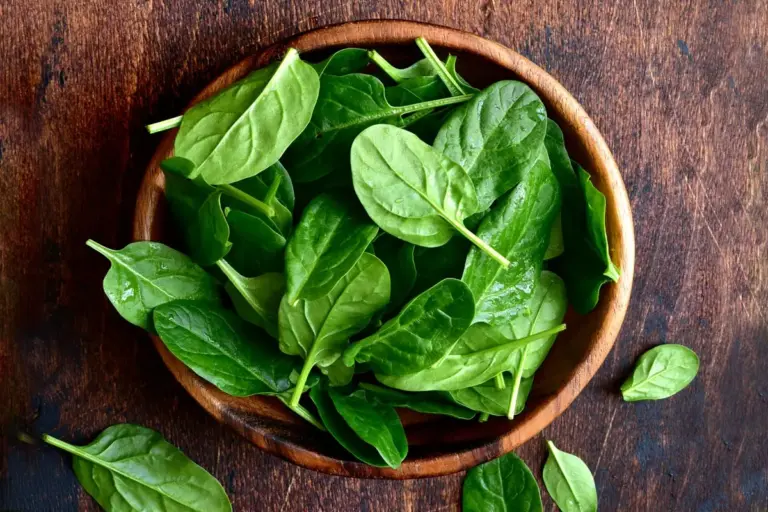 6 cenas fáciles con espinacas para salir del bucle entre semana (rápidas y baratas)