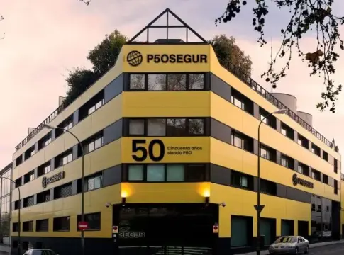 Edificio de Prosegur Prosegur aumenta su beneficio neto.