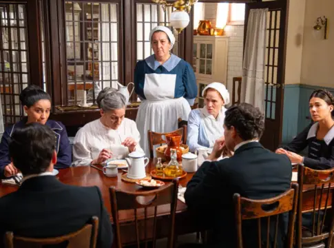 El caos en las cocinas y el desconcertante cambio de actitud de Petra | Fuente: RTVE El caos en las cocinas y el desconcertante cambio de actitud de Petra