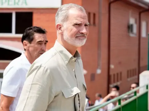 Solo él puede darte el gusto: el costosísimo coche que ha comprado el rey Felipe VI para pasear en Mallorca, pero ¿con quién? - Fuente: Europa Press Solo él puede darte el gusto: el costosísimo coche que ha comprado el rey Felipe VI para pasear en Mallorca, pero ¿con quién?