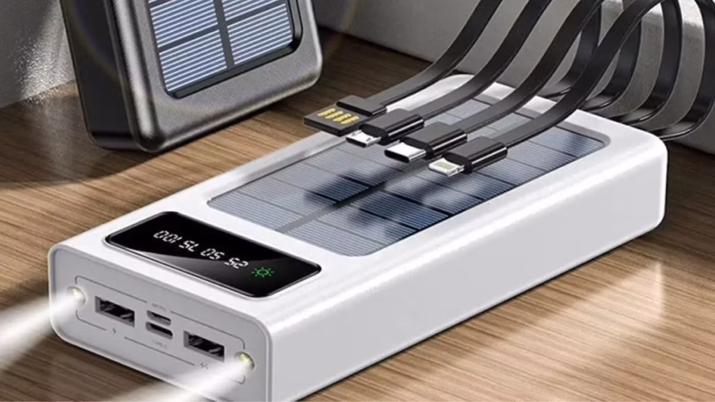 AliExpress tiene el cargador solar que permite cargar hasta 5 dispositivos en un abrir y cerrar de ojos y por menos de 20 euros 2 Hasta cinco dispositivos conectados al mismo tiempo