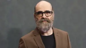 Netflix estrena la serie de intriga española de pocos episodios que ya escala al primer puesto