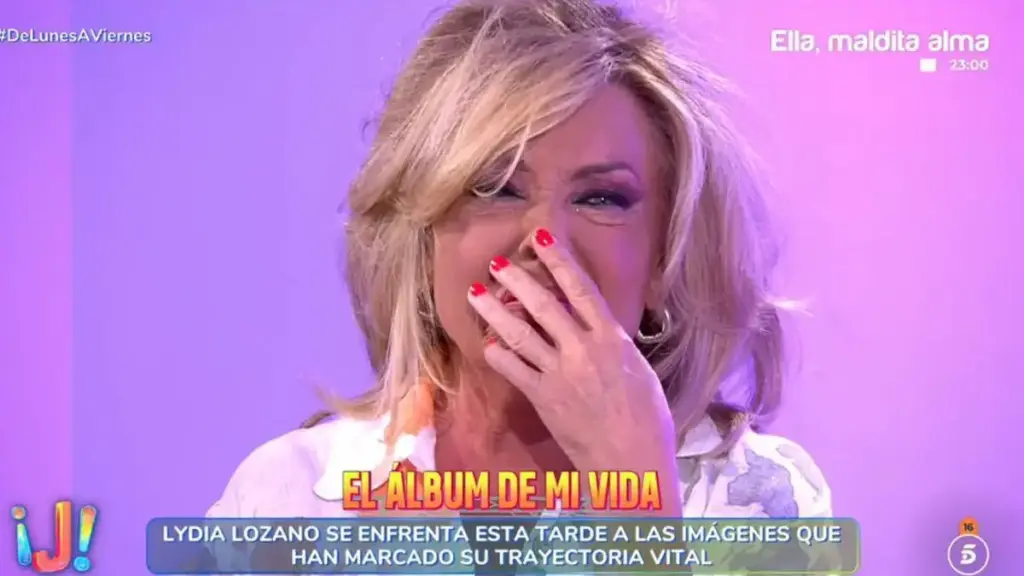 “Abría la puerta y decía ‘no quiero ir'”: Lydia Lozano se sincera sobre su etapa más difícil en ‘Sálvame’ 1 Lydia Lozano defiende lo que ‘Sálvame’ significó para ella
