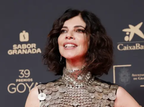 Netflix confirma la fecha en la que estrena la serie que nadie veía venir con Maribel Verdú de protagonista Netflix confirma la fecha en la que estrena la serie que nadie veía venir con Maribel Verdú de protagonista