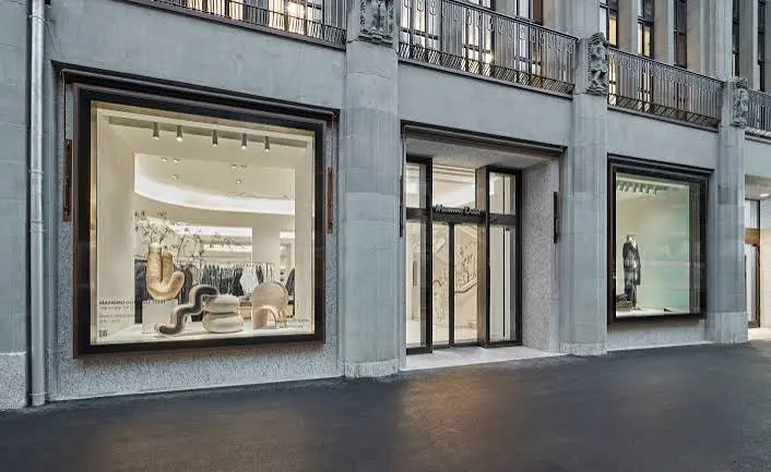 Massimo Dutti