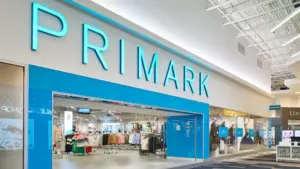 Primark sorprende con su perfume de 100 ml que ya es un éxito de ventas