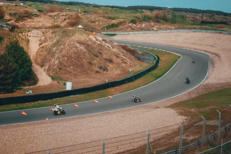 MotoGP Silverstone: Jorge Martín golpea con la Sprint y afianza el liderato mientras las Ducati sufren con el neumático