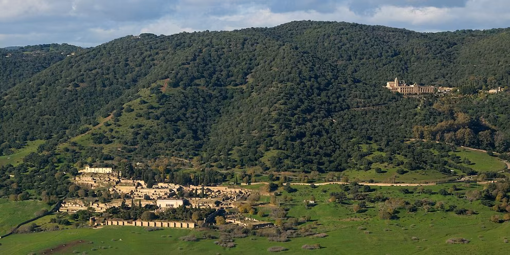 La Universidad de Córdoba localiza bajo tierra la ciudad perdida que Almanzor construyó para hacer sombra a la mismísima Córdoba califal La Universidad de Córdoba localiza bajo tierra la ciudad perdida que Almanzor construyó para hacer sombra a la mismísima Córdoba califal
