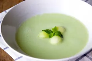 La crema fría de melón es el truco de los restaurantes para sobrevivir al calor