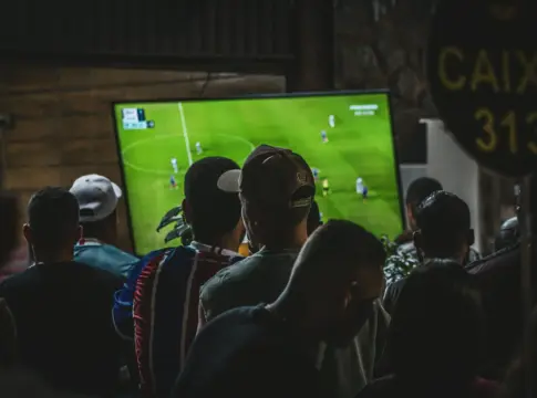 donde-ver-futbol-por-television-2026-27-portada dónde ver fútbol por televisión