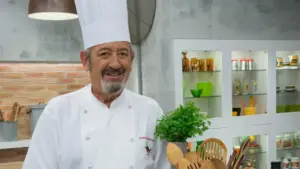 Arguiñano tiene la ensalada de garbanzos que triunfa cuando aprieta el calor