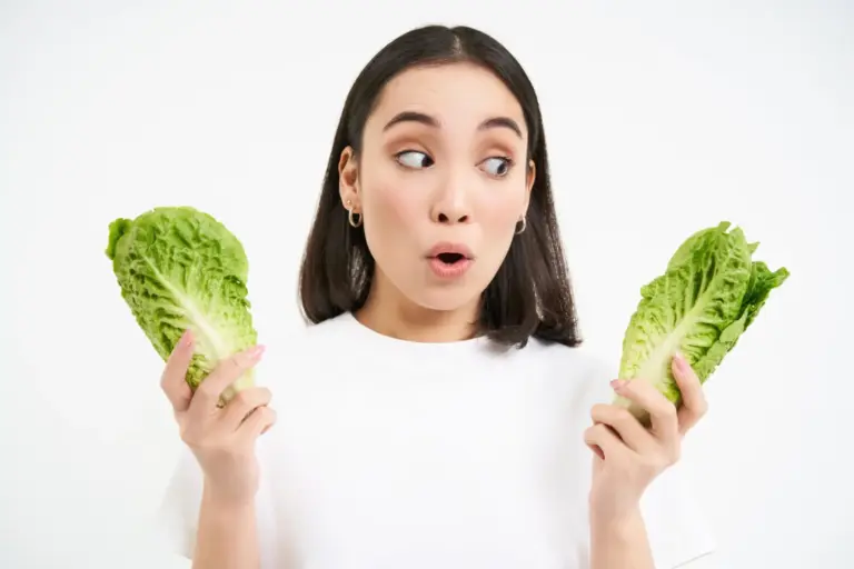 Dos muertos y 11.000 casos por lechuga contaminada en EEUU: ¿estás lavando bien la ensalada?