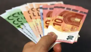 límite pagos en efectivo