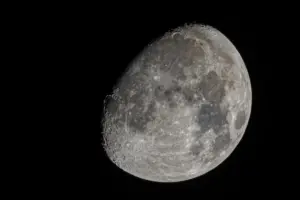 Nature publica el descubrimiento de una estructura oculta bajo la superficie de la Luna