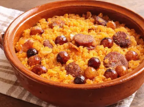 La receta de las migas españolas más fácil para aprovechar el pan duro que sobra estos días La receta de las migas españolas más fácil para aprovechar el pan duro que sobra estos días