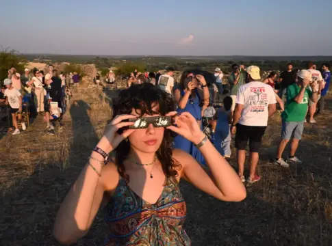 ojos eclipse Ojos eclipse
