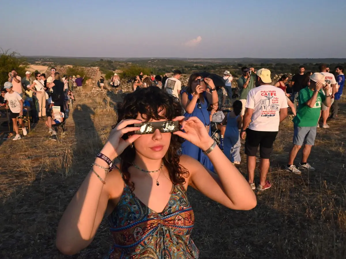ojos eclipse Ojos eclipse
