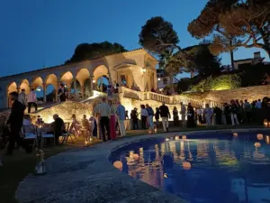 Piscina de noche