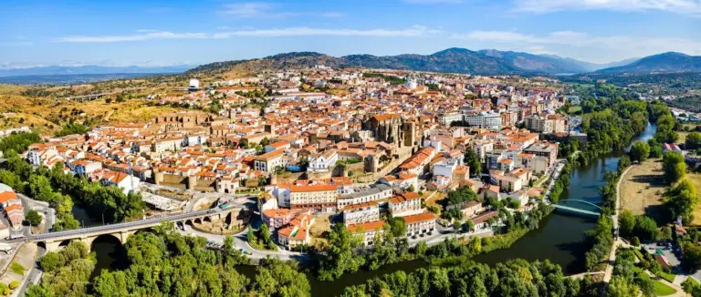 10 monumentos imprescindibles en Plasencia (Cáceres)
