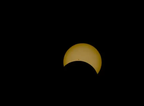 vuelos-eclipse-solar-12-agosto-espana-portada vuelos eclipse solar