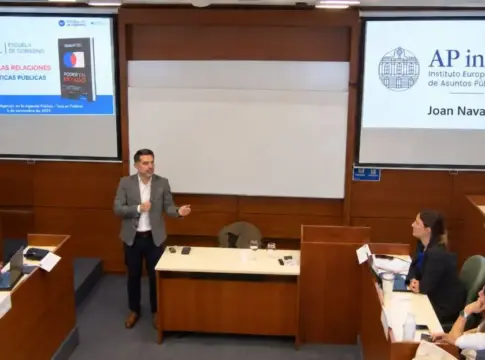 AP institute Programa conjunto en asuntos públicos en Argentina.