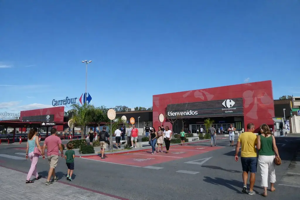 Carrefour Sevilla Espana 1024x683 1
