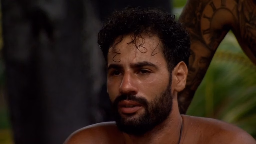 "Lo siento a mi familia y a la gente que me quiere": Asraf toma una decisión sobre su futuro en 'Supervivientes All Stars' 2 El motivo por el que Asraf seguirá en 'Supervivientes All Stars'