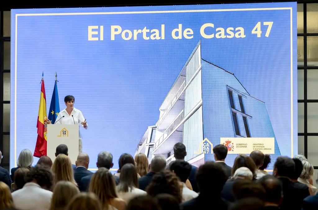 La ministra de vivienda, Isabel Rodríguez, clausura el acto de presentación del portal web de vivienda Casa 47