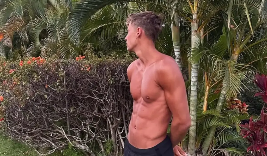 Marcos Llorente no usa crema solar
