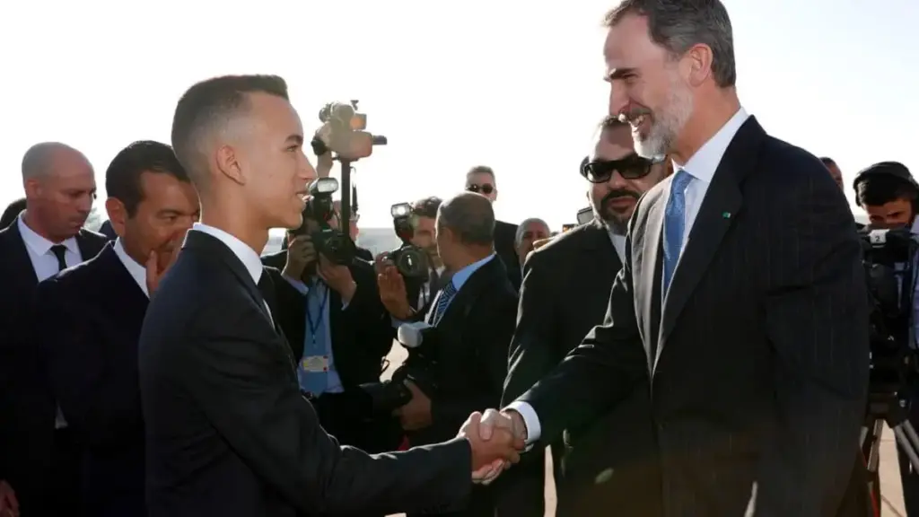 ¿Quién es el heredero marroquí con el que vinculan a la princesa Leonor? 1 La princesa Leonor aparece en los rumores sobre el heredero marroquí