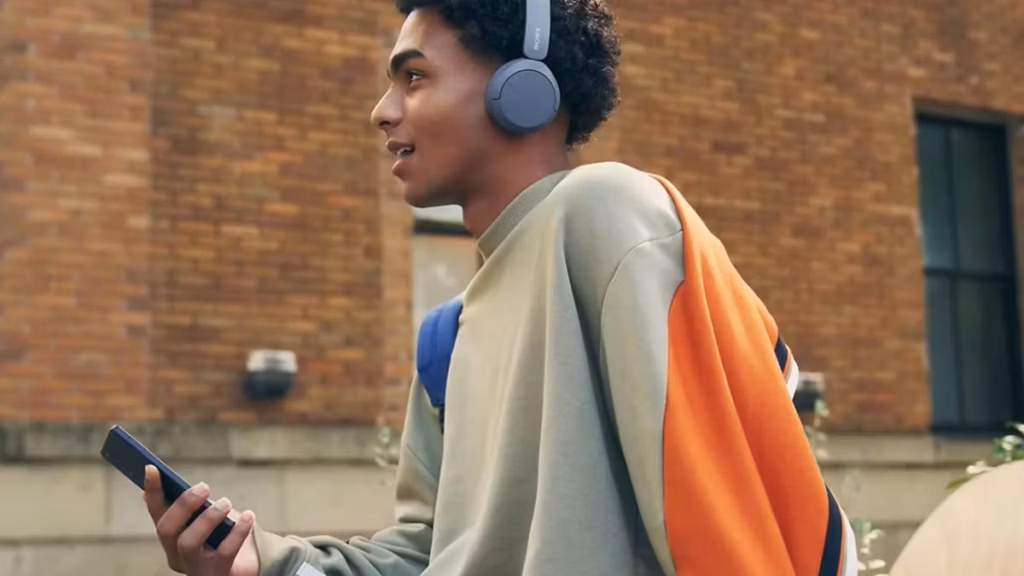 Sony recupera terreno con estos auriculares de 50 horas por menos de 35 euros 2 Un diseño de Sony pensado para trabajar, estudiar o viajar