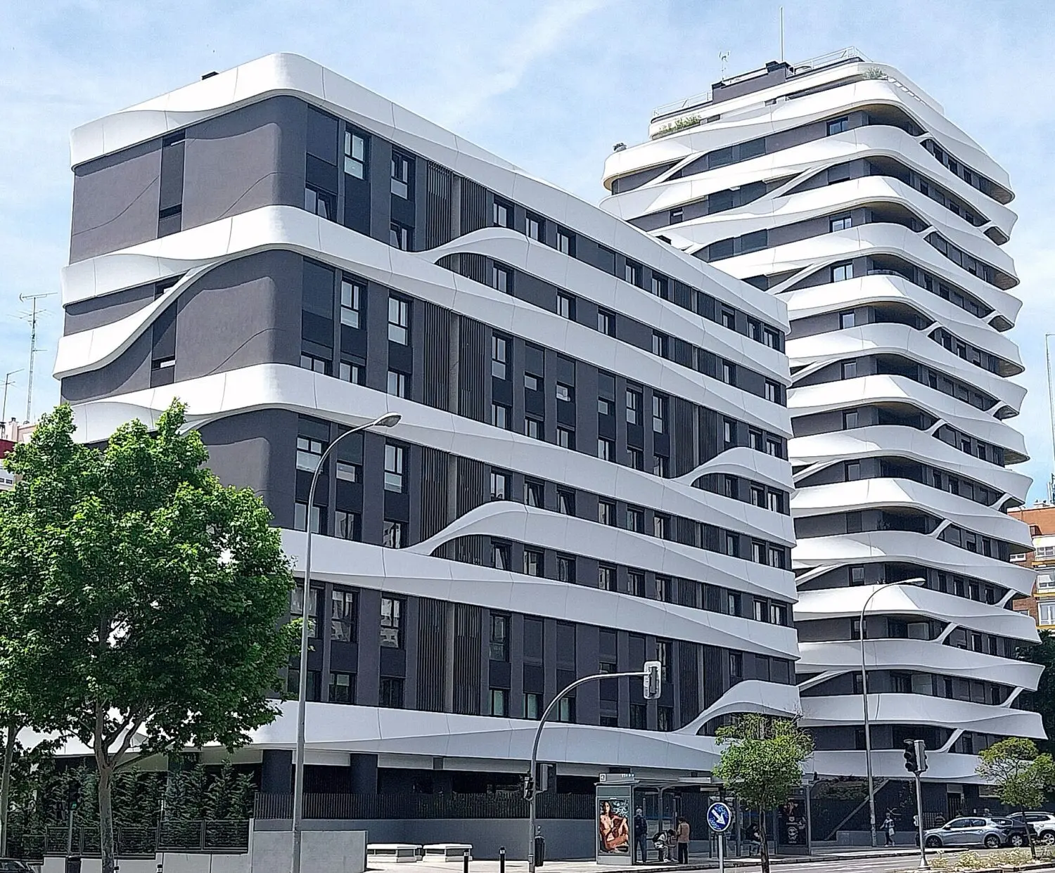 El truco de 2 euros para aislar las ventanas de casa antes de que bajen las temperaturas en Madrid El truco de 2 euros para aislar las ventanas de casa antes de que bajen las temperaturas en Madrid