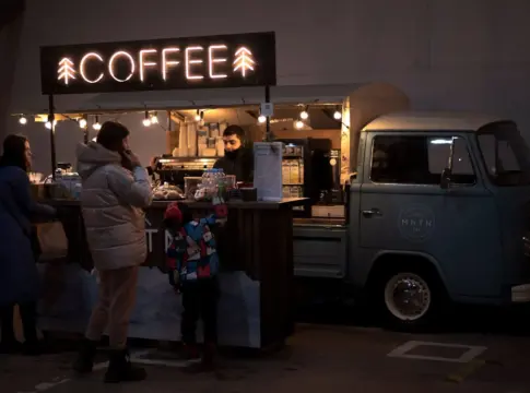 foodtrucks-pilar-2026-zaragoza-portada Foodtrucks del Pilar 2026