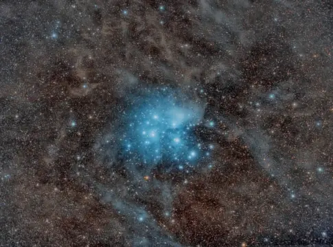 Telescopio en Antártida usa la Tierra entera como lente: descubre partículas del universo más extremas desde bajo el hielo en 2026 Telescopio en Antártida usa la Tierra entera como lente: descubre partículas del universo más extremas desde bajo el hielo en 2026
