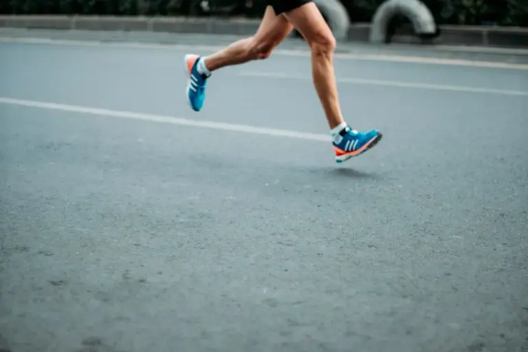 Las mejores zapatillas de correr para quienes tienen fascitis plantar
