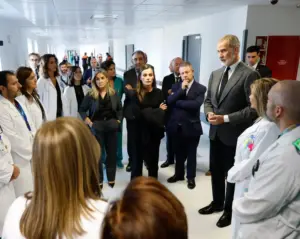 “Cómo y por qué”: Felipe VI visita a los heridos de Urda y exige respuestas inmediatas tras la tragedia