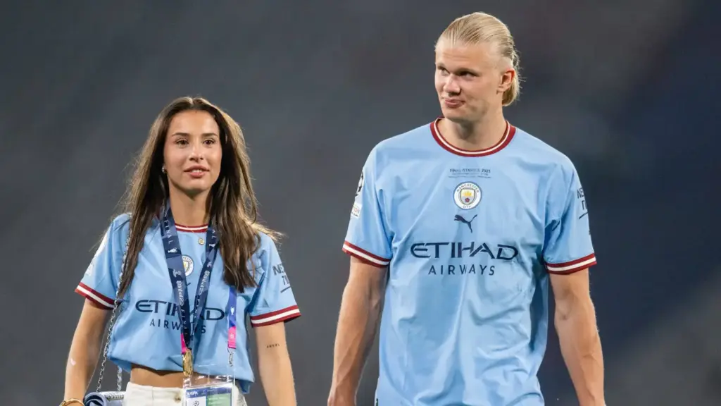 “Lo espiaba por una cerradura”: Erling Haaland y el curioso comienzo de su historia de amor con Isabel Haugseng 2 Erling Haaland protege su vida privada junto a Isabel