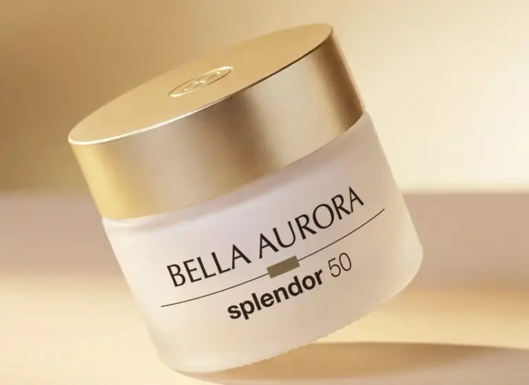La milagrosa crema antiedad de farmacia que conquista a las mujeres de 50 este otoño