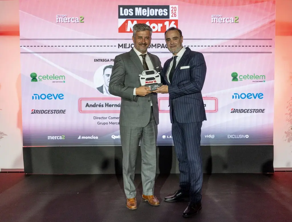 Premios Motor16 2026: una gala, en el 43 aniversario, que celebra la excelencia 11 Motor16 PREMIO BYD ALBERTO DE AZA