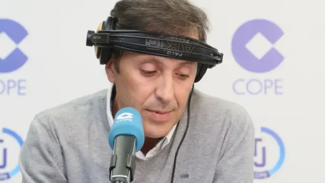 El adiós a medias de Paco González de Tiempo de Juego destapa la crisis que COPE lleva años escondiendo