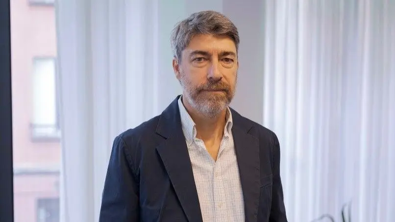 Pedro Cortiñas Pedro Cortiñas, profesor del Departamento de Economía Aplicada y Estadística de la UNED