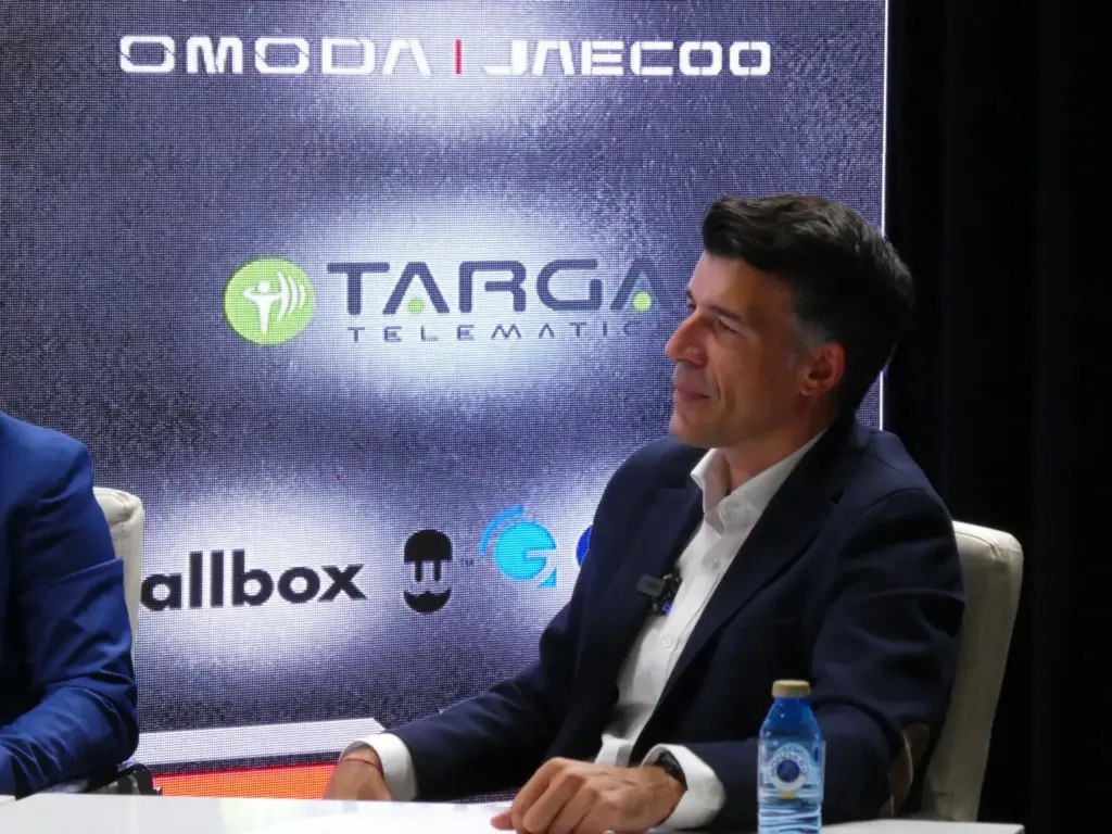 El Foro Motor16 analiza la evolución del sector del renting, las soluciones de recarga y la distribución de vehículos en España 4 ROBERTO-MEGIAS-TARGA-TELEMATICS