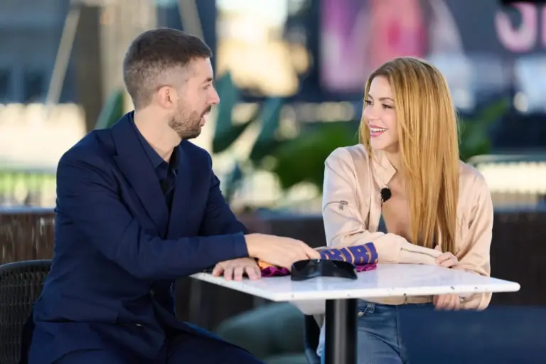 Shakira le cumple a Broncano, conquista en ‘La Revuelta’ y envía un durísimo dardo a Piqué