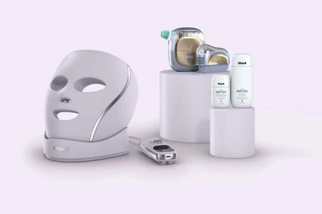 Olvídate del acné y las rojeces: SharkNinja rebaja un 15% su máscara LED para cuidar la piel y combatir las imperfecciones 1 SharkNinja apuesta por una máscara LED para mejorar la rutina facial