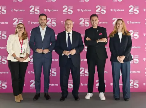 T-Systems T-Systems celebra su 25 aniversario